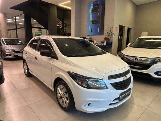 CHEVROLET ONIX 1.0 MPFI JOY 8V FLEX 4P MANUAL CHEVROLET ONIX 1.0 MPFI JOY 8V FLEX 4P MANUAL